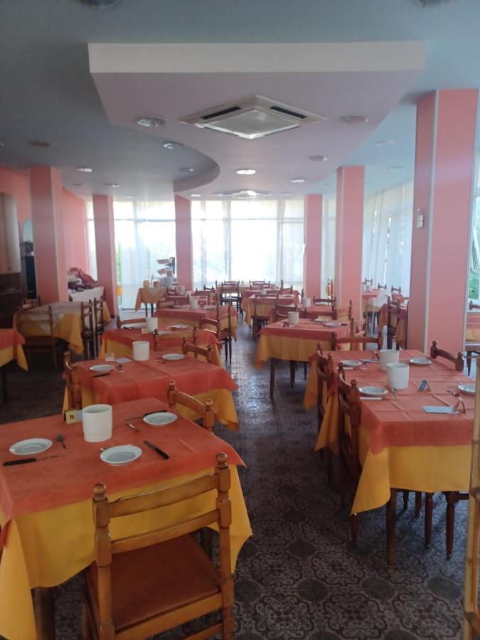 Albergo Rita Rimini Esterno foto