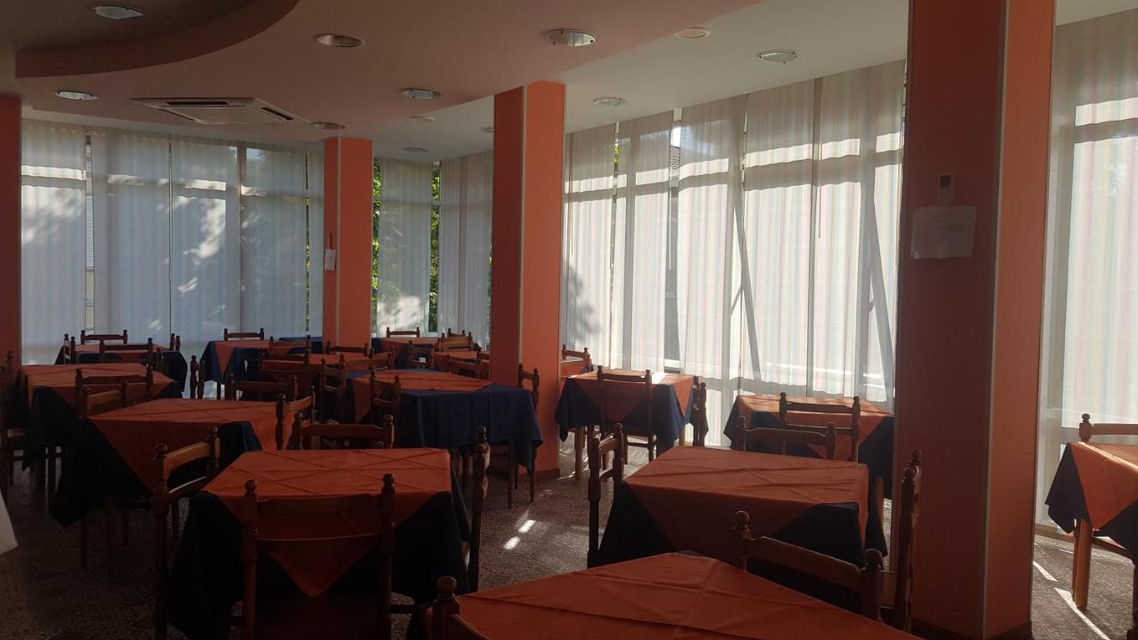Albergo Rita Rimini Esterno foto